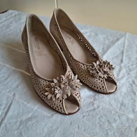 scarpe traforate Miss Clair