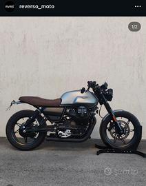 Moto Guzzi V7 850