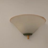 Applique lampada a muro con perno