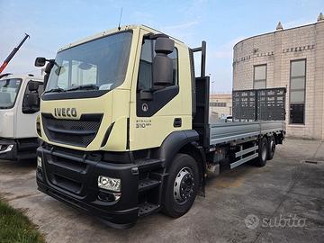 IVECO AD 260S31 - Km 229.000 Pianale con rampe