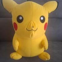 Peluche grande Pikachu Pokemon 