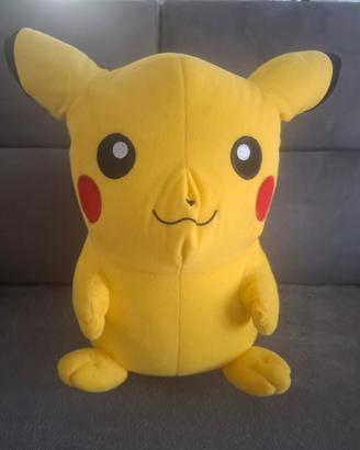 Peluche grande Pikachu Pokemon 