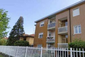 Immobile in asta di 110 m² con 3 locali e box auto