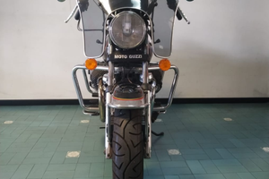 Moto Guzzi California II 1000 TARGA ORO