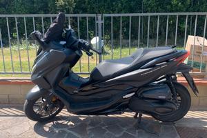 SCOOTER HONDA FORZA 350