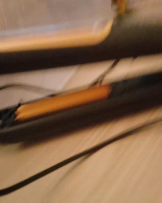 arriccia capelli girevole