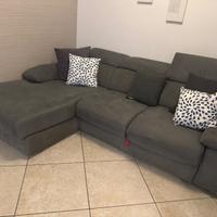 Divano con chaise longue