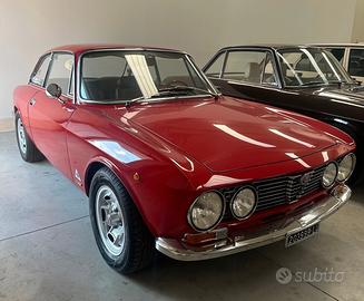 Alfa Romeo GT 1300 Junior