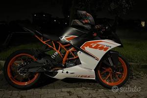 KTM RC 125 - 125 CC - 15 hp - 11 kw