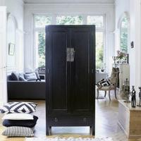 Armadio wengé massello thaki black di tikamoon
