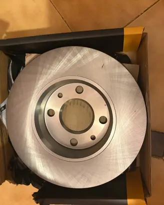 Pezzi di ricambio per fiat punto 2000