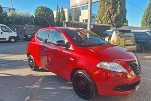 Lancia Ypsilon 1.2 69 CV 5 porte Platinum