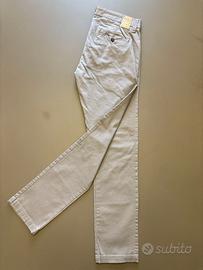 Pantaloni beige eleganti mai indossati