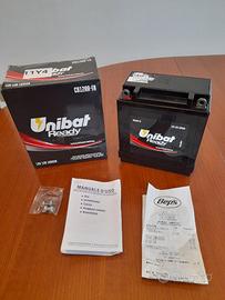 Batteria Moto Ready - UNIBAT 135x75x154mm