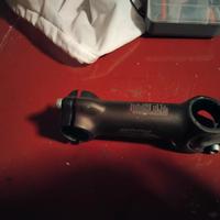 attaco manubrio zoom bici