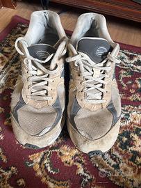 New balance 2002R taglia 45