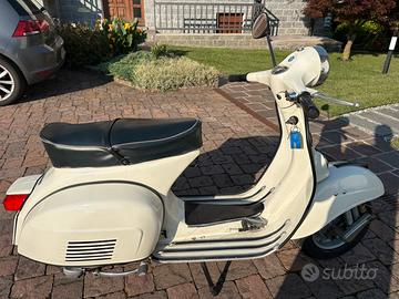 Vespa sprint veloce