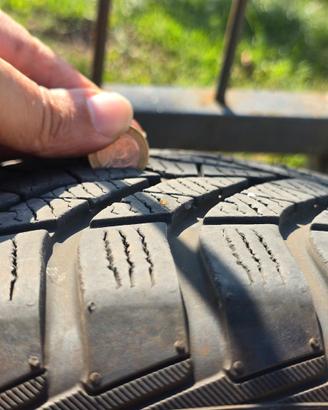 4 gomme invernali  YOKOHAMA 235/55 R19 101V