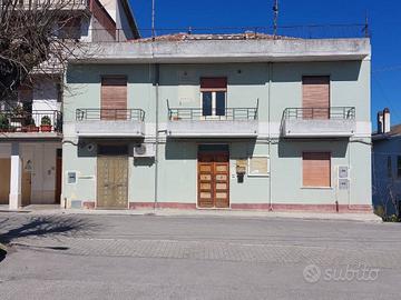 Appartamento di 310 m² con più di 5 locali a Sant'