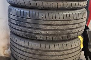 Gomme auto