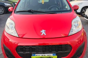 Peugeot 107 1.0 68CV 5p. SUPERGA 2014