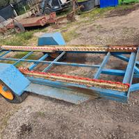 rimorchio porta bins 