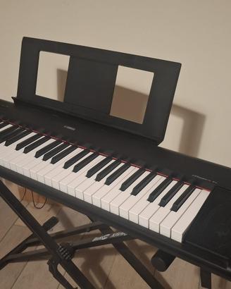 Tastiera a 61 tasti Yamaha NP-12 