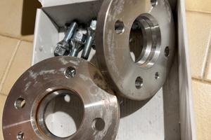 4 Distanziali da16 mm