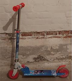 Monopattino Frozen2 in allum + Monopattino 3 ruote