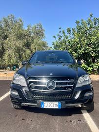 MERCEDES ML 350 GRAND EDITION AMG 21"