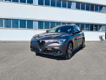Alfa Romeo Stelvio 2.2 Turbodiesel 190 CV AT8 Q4 B