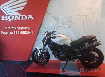 Ducati Monster 696 - km 23118 - anno 2009 -