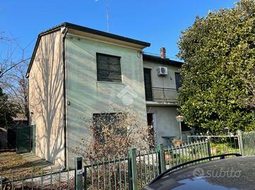 CASA INDIPENDENTE A LUGO
