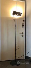 Lampada Artemide modello Aton piantana terra