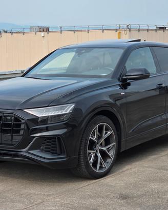 Audi Q8 50 TDI 286 CV quattro tiptronic Sport S-Li