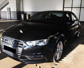 Audi A3 Sedan 1.6 TDI Ambition - 2015
