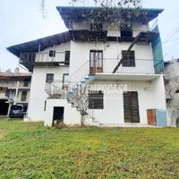  Casa indipendente in centro con cortile e giardin