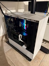 PC assemblato Ryzen 7 3800X - RX 5700XT - 32GB RAM