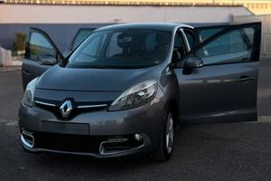 Renault Scenic XMOD