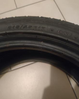 Gomme Bridgestone 215/45 R17 91W coppia