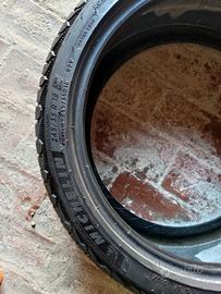 2 gomme 245/35 R18