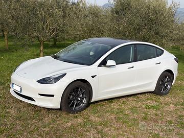 Tesla Model 3 RWD Trazione posteriore