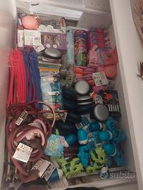 Stock giocattoli e gadget nuovi bimbi