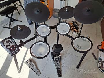 batteria elettronica Roland TD11 + asta e splash