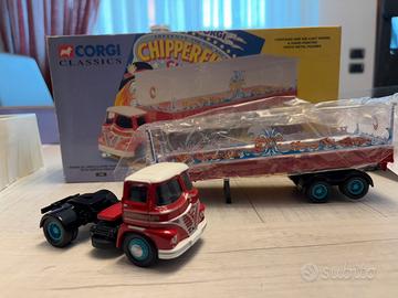 Corgi 1:50 Circo Chipperfield Hippo & Crocodile