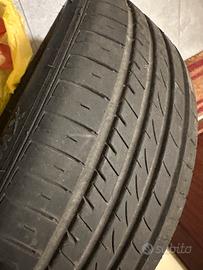 Pneumatico tourador 195/55 R16