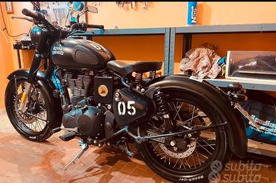 Royal enfield classic sella