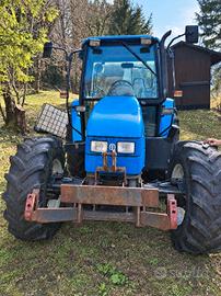 trattore NEW HOLLAND TL100