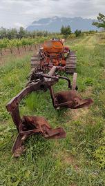 FIAT 505 C MONTAGNA CON ARATRO E FRANGIZOLLE 
