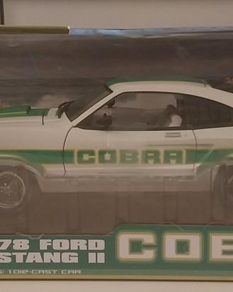 Ford Mustang II 1975 Cobra II - scala 1/18